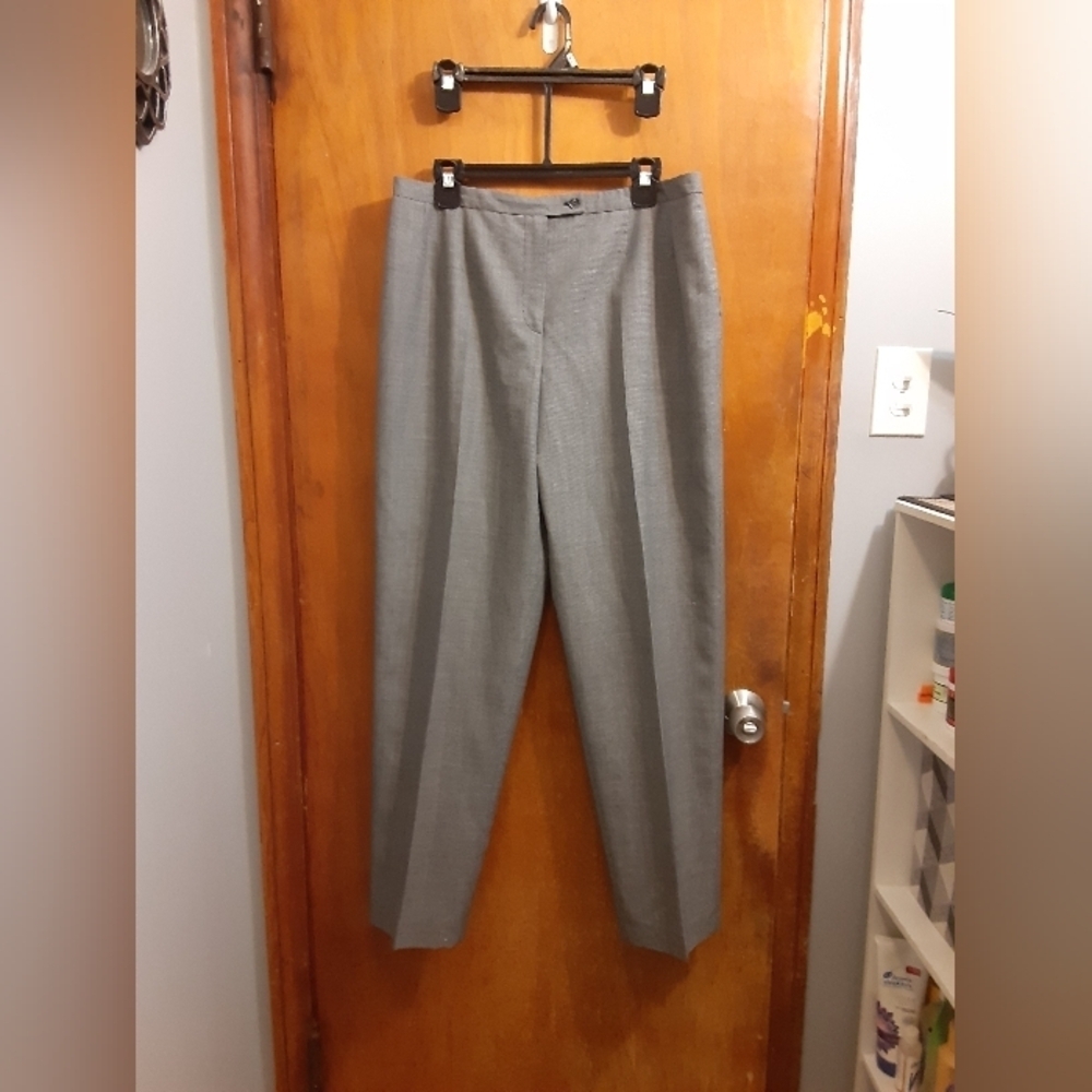 Harve Benard Women's Wool Blend Pants
